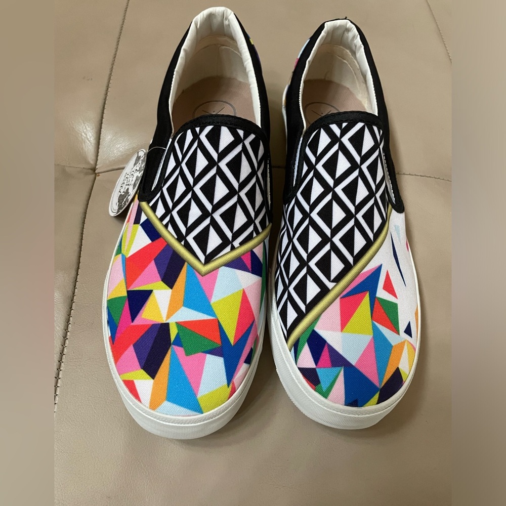 NWT Inkkas Blake Multi-Colored Slip On Shoes, Unisex, Women's Size 10 or Men's 8
